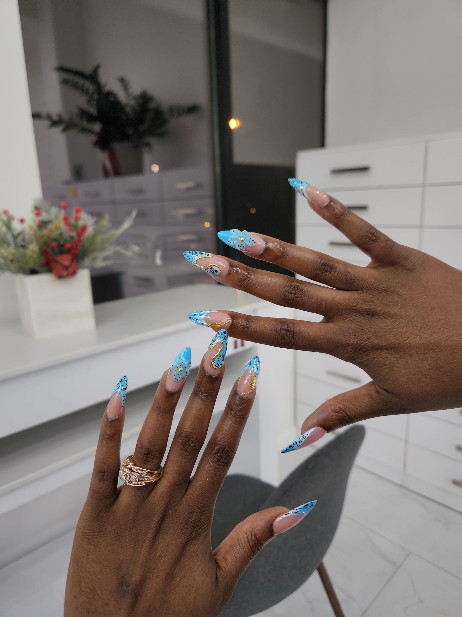 Nail Garden Summerville nail photo 2